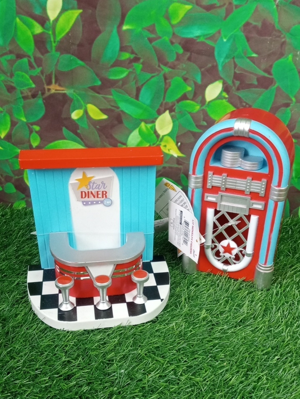 🏠 Novelty Star Diner And Red & Blue Jukebox
